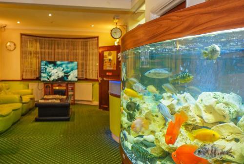 Hotel Heathrow Palace