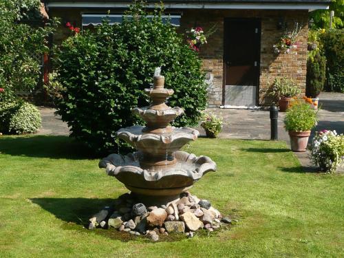 Hostal Cottage Guest House