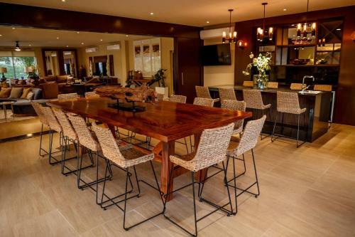 Vista Vela 2103 3 Br By Casago