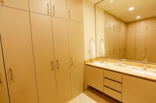Vista Vela 2103 3 Br By Casago