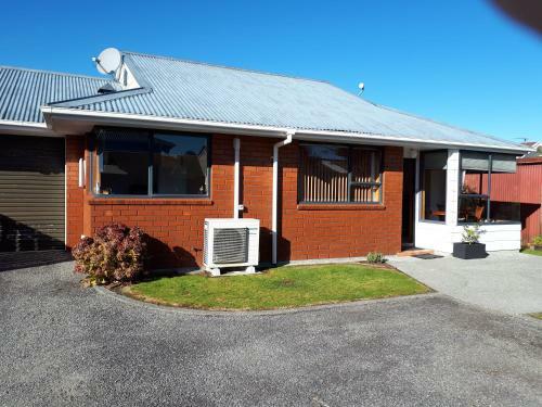 Villa 'duck Down House'