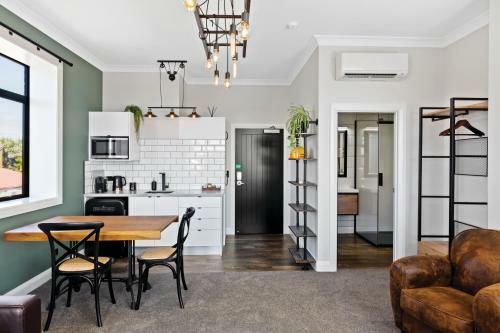 Aparthotel Hokitika Fire Station Boutique Accommodation