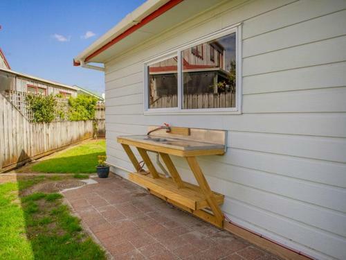 Hosts On The Coast Whitianga Central