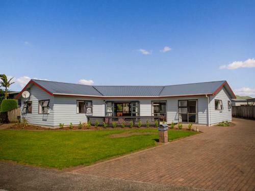 Hosts On The Coast Whitianga Central