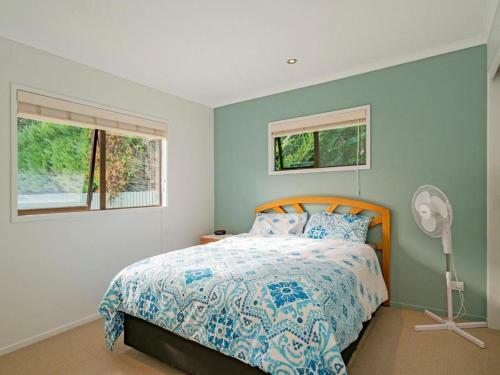 Hosts On The Coast Persimmon Cottage