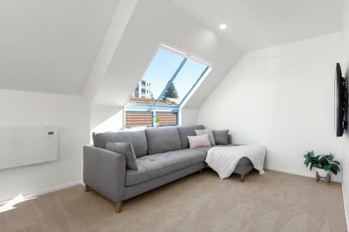 Riviera Retreat - Mount Maunganui Holiday Home