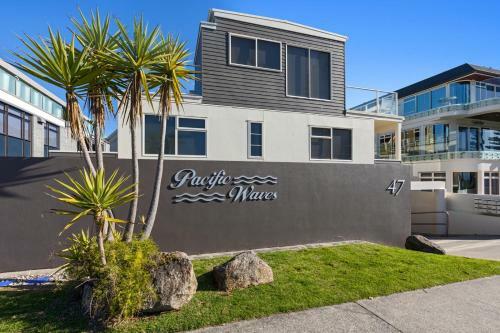 Just Beachy - Mt Maunganui Holiday Home