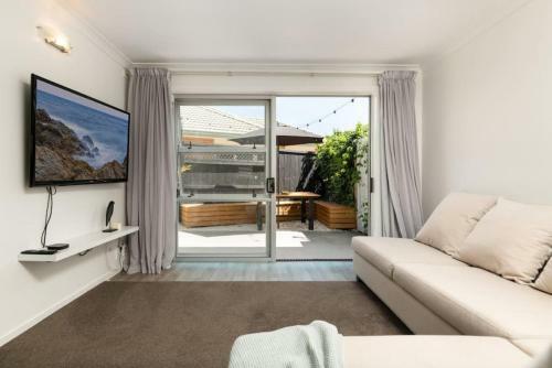 Lovely 1-bedroom Apartment Close To The Beach