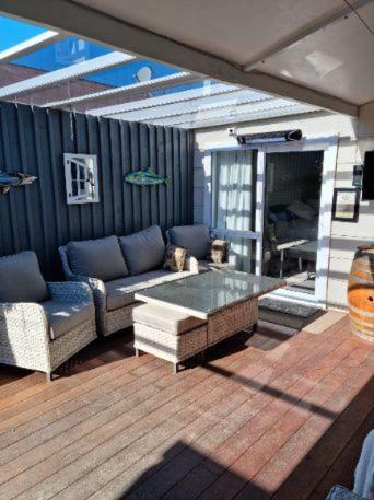 Bed & Breakfast Bnb On Carvell