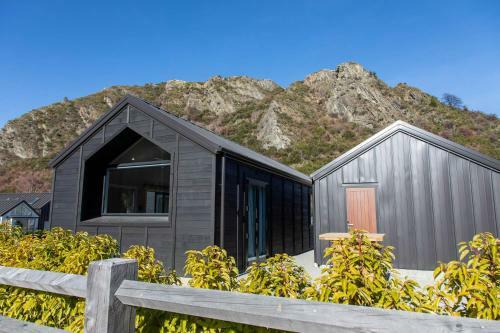 New Arrowtown Home, Complete Comfort