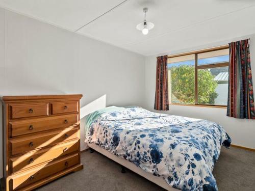 Holiday Heaven - Cromwell