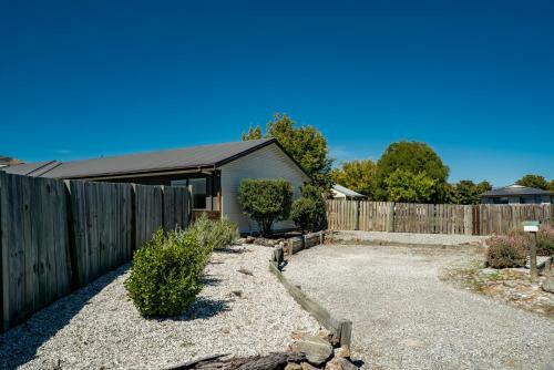 Cromwell Charmer - Cromwell Holiday Home