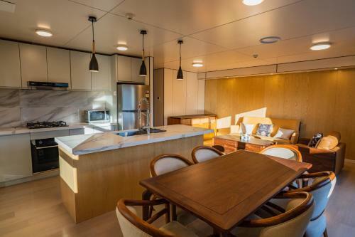 Jillylan Village Apartment