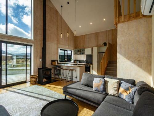 Viewtopia - Ohakune Holiday Home