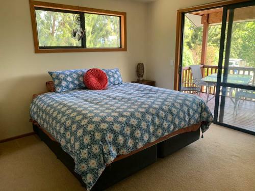 Private Beachside Oasis. Bring The Horse!