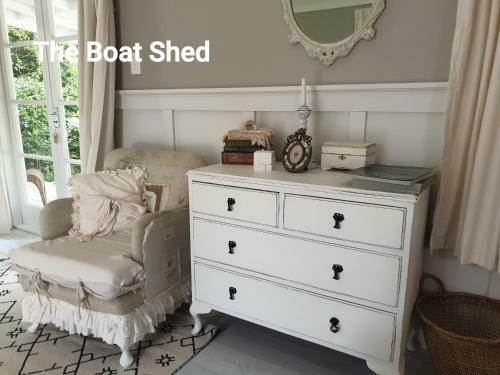 Hostal Cabins On Tudor Bed & Breakfast