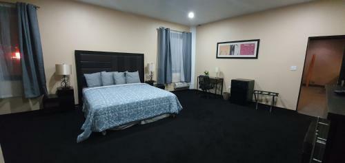 Hotel Costero Inn
