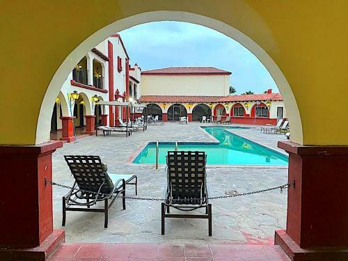 Hotel Mision Santa Isabel
