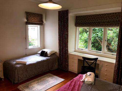 School Lane B&B Wr.