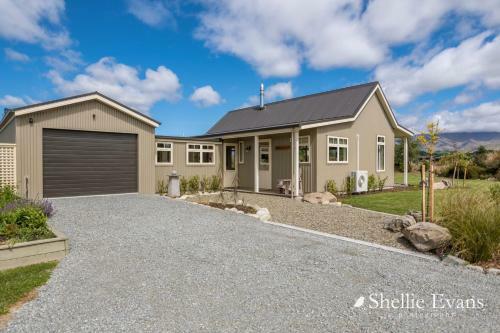 Night Sky Cottage - Kahu Cottage - Hot Tub