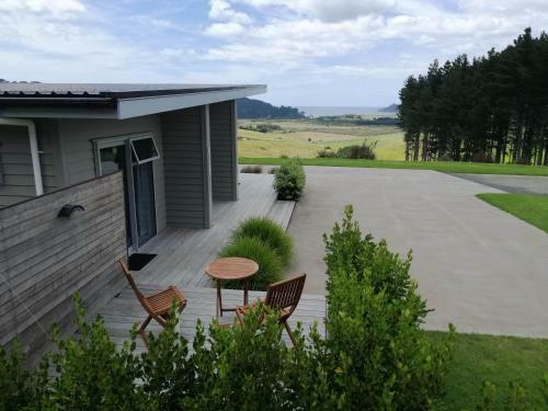 Hot Water Beach Lookout B&B
