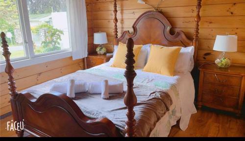 Lockwood Retreat-near The Stream