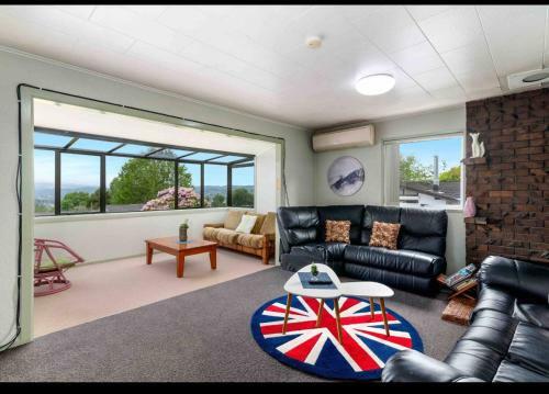 Mountain Top Kiwi Star Holiday Home