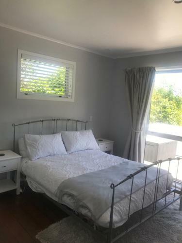 Eastside House + Separate Contained Sleepout