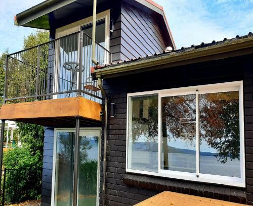 Tamaki Lakehouse