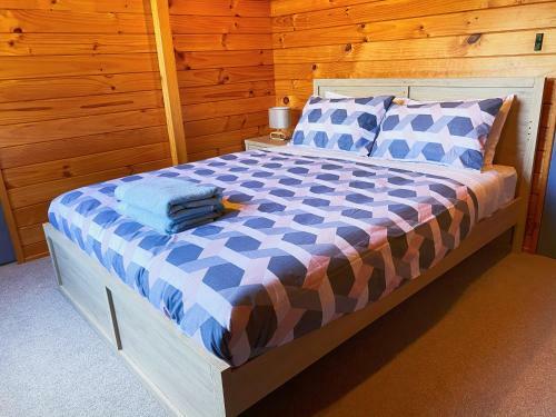 Luxe Lake View Family Lodge