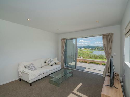 Matarangi Villas - Matarangi Holiday Home