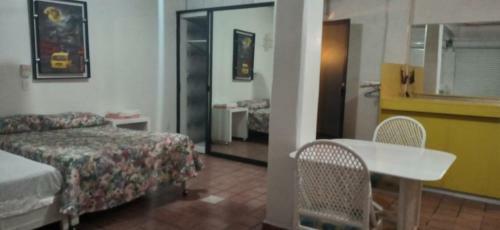 Apartamento Departamento Cerca de Civac Con Cocina Amarilla