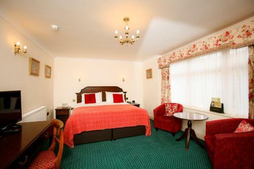 The Izaak Walton Hotel
