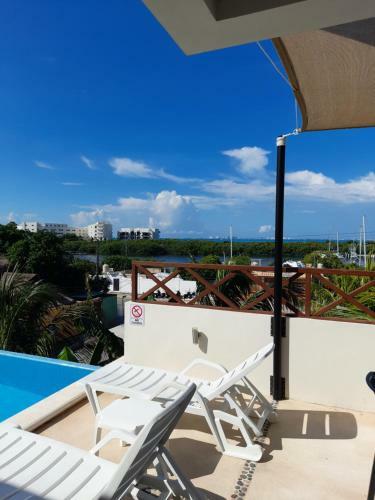Room Palmera, Rooftop-pool