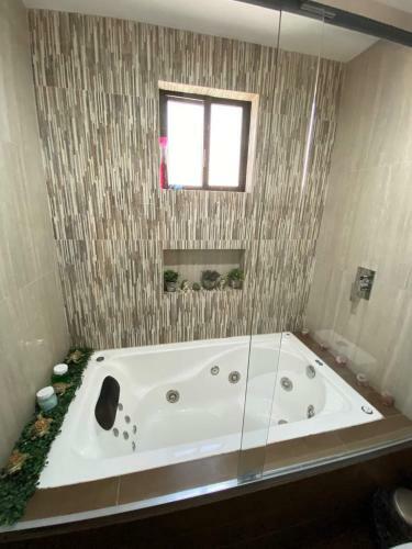 Moderna Casa Jacuzzi Hidromasaje