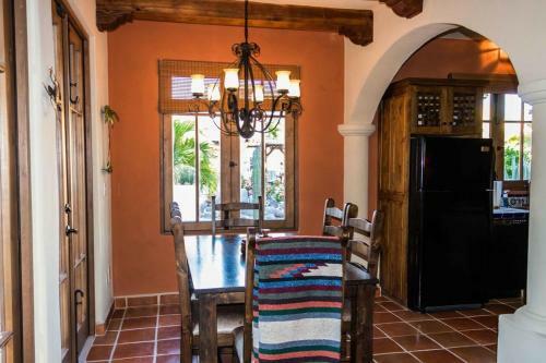 White Palm Villa