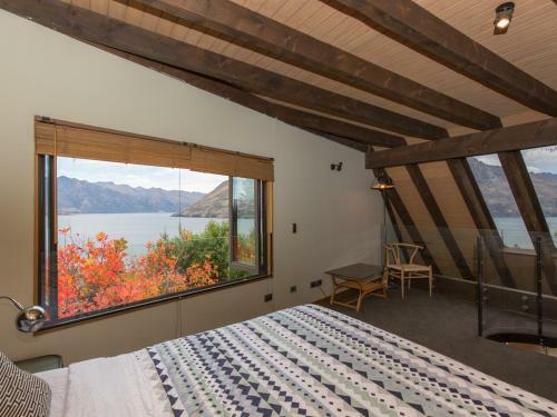 Crows Nest - Queenstown Holiday Home