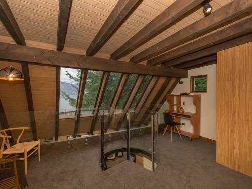 Crows Nest - Queenstown Holiday Home