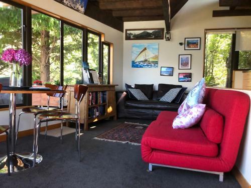 Crows Nest - Queenstown Holiday Home