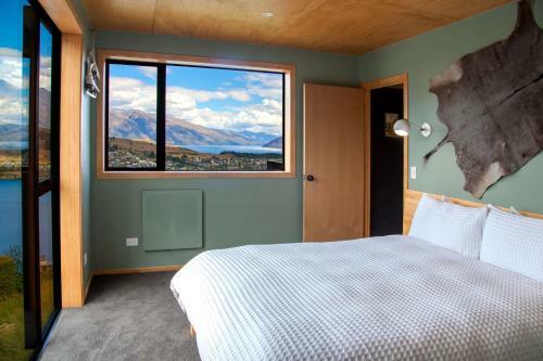 Award Winning Architecturally Designed Pad