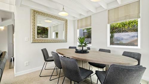 ?taahua - New Property! - 10 Min Walk To Town
