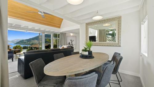 ?taahua - New Property! - 10 Min Walk To Town