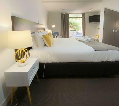 Apartamento Tekau A Charming, Quiet And Spacious Studio