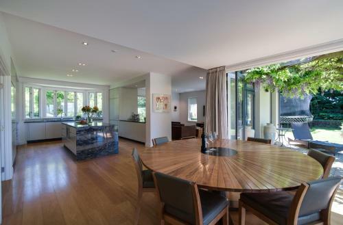Villa The Point