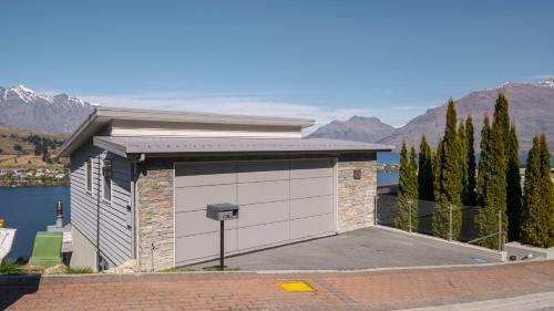 Premium Holiday Home With Stunning Views And Spa
