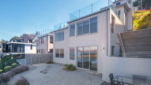 Premium Holiday Home With Stunning Views And Spa