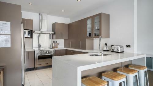 Premium Holiday Home With Stunning Views And Spa