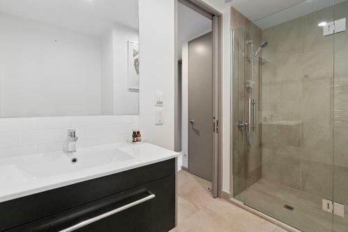 Apartamento Central Location - Contemporary 2 Bedroom Aptm