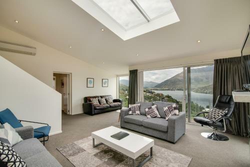 Highview Retreat