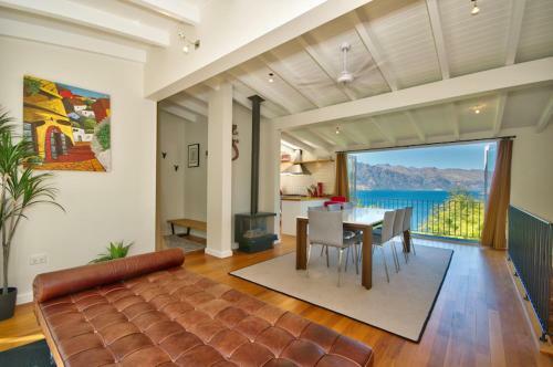 Matau Crest - Holiday Retreat Queenstown